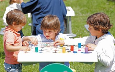 Los juegos de mesa llegan a los patios de colegios