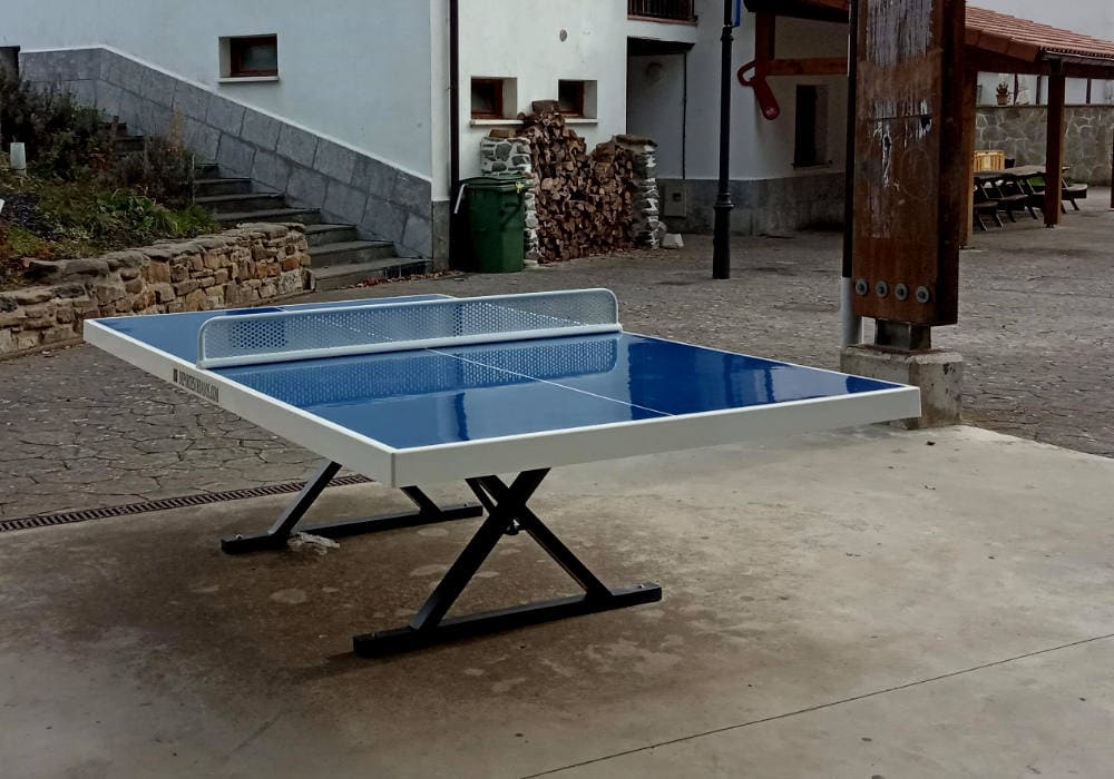 Mesa ping-pong exterior  Equipamiento Deportivo - Happyludic