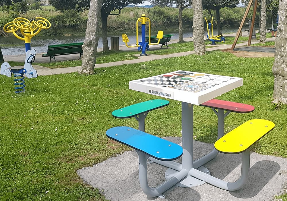 Juegos de mesa para parques infantiles - Deportes Urbanos