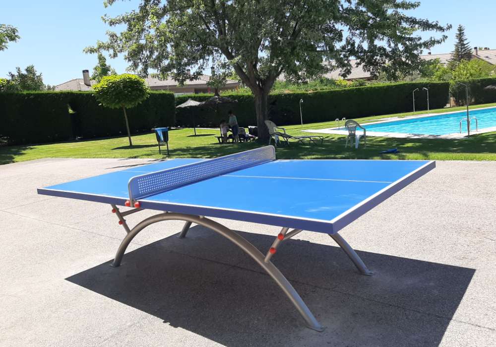 La table de ping pong pour piscine