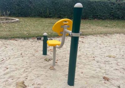 Silla pedales para ejercicio en parque